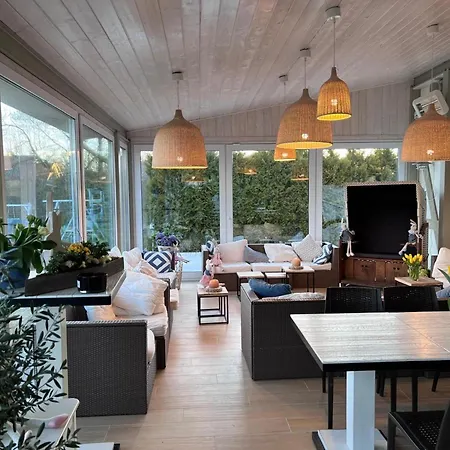 Apartment Comfortable With A Balcony *